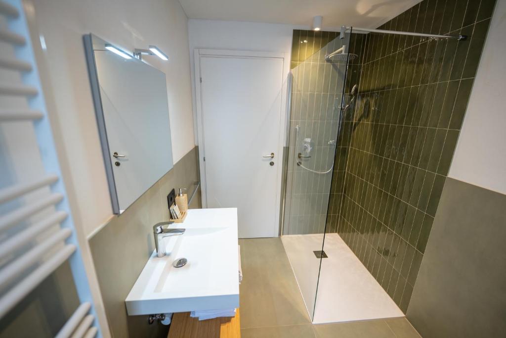 Alpen Suite Apartment 3
