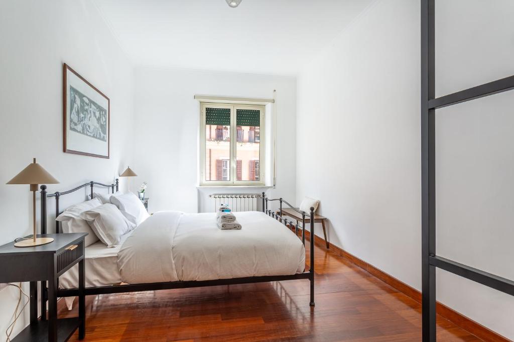iFlat The Roman House - Spacious & Central Apt 2
