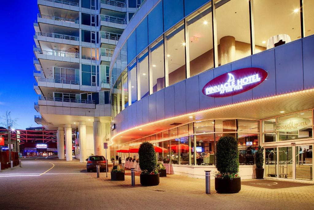 Pinnacle Hotel at the Pier Image