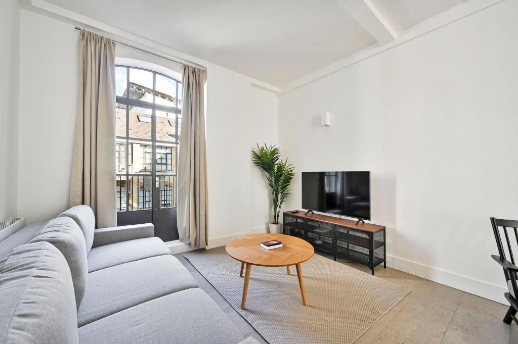 Farringdon Comfortable 2 Bed Apartments 5