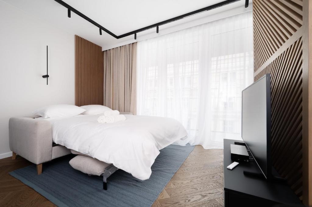 Manu Park Luxury Apartment 7