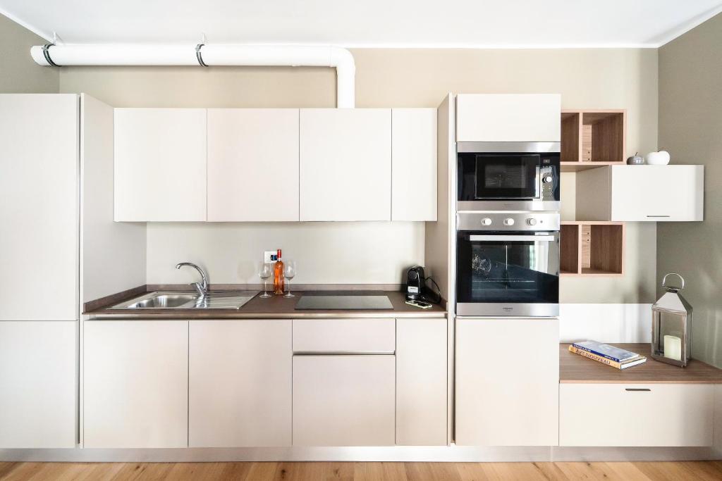 Green Living with Terrace & Garage by NDP rent 7
