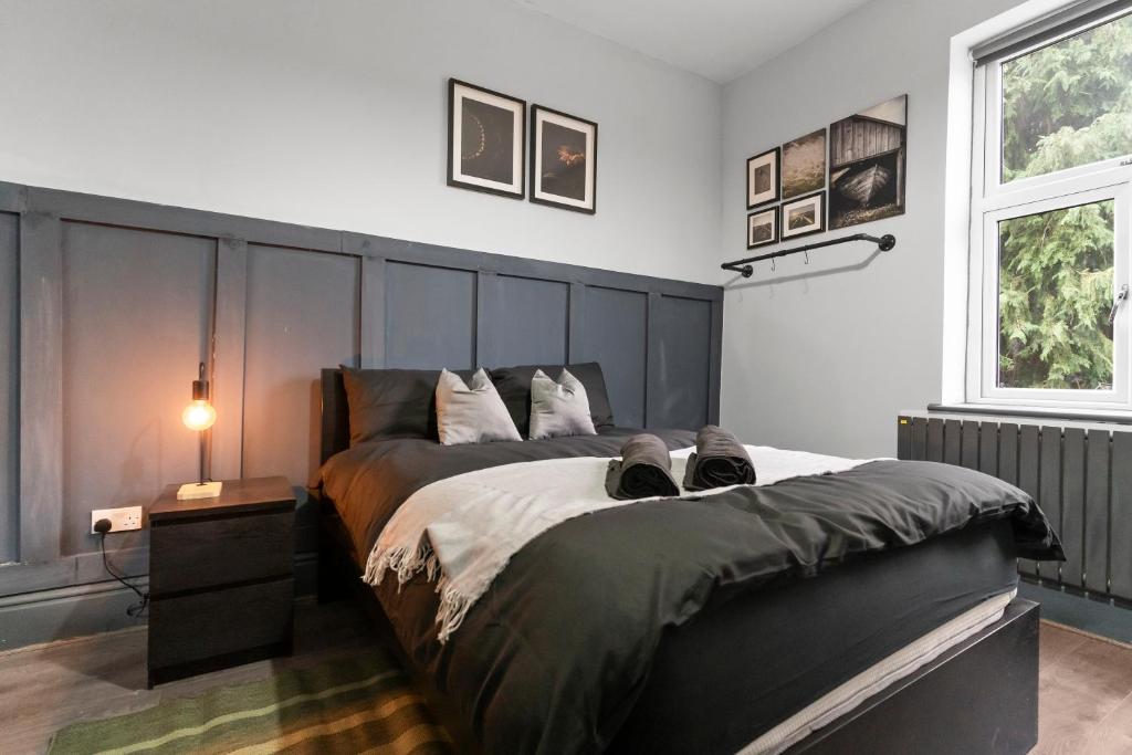 Lovely Moseley Studio- 4 2