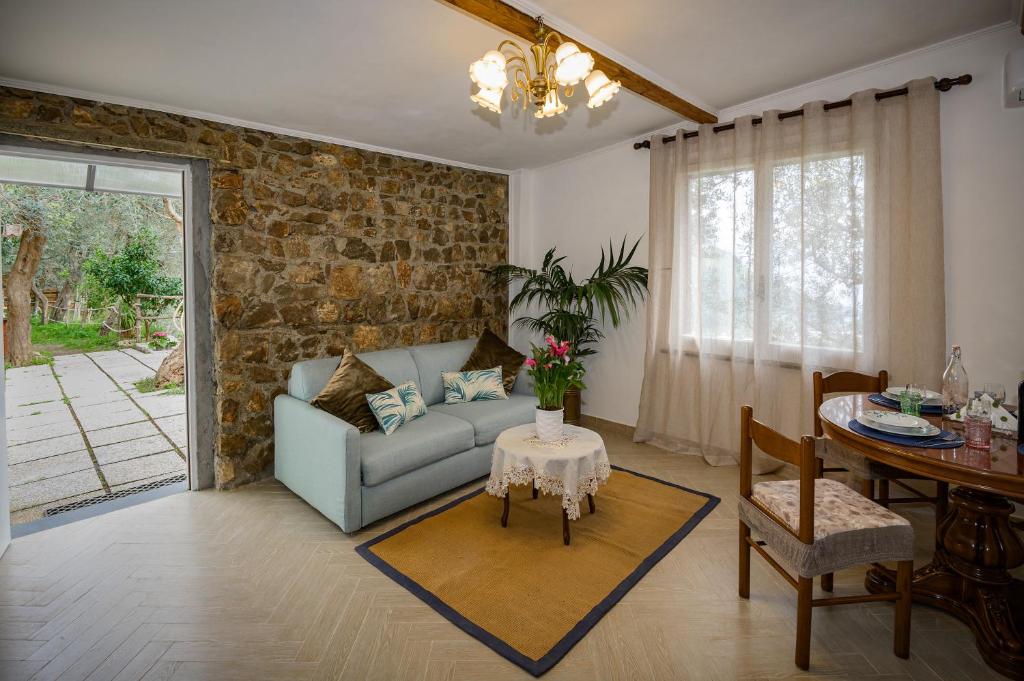 YourHome - Aury House - Mare e Natura a Ieranto 3