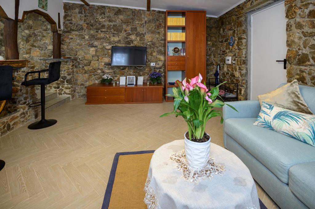 YourHome - Aury House - Mare e Natura a Ieranto 4