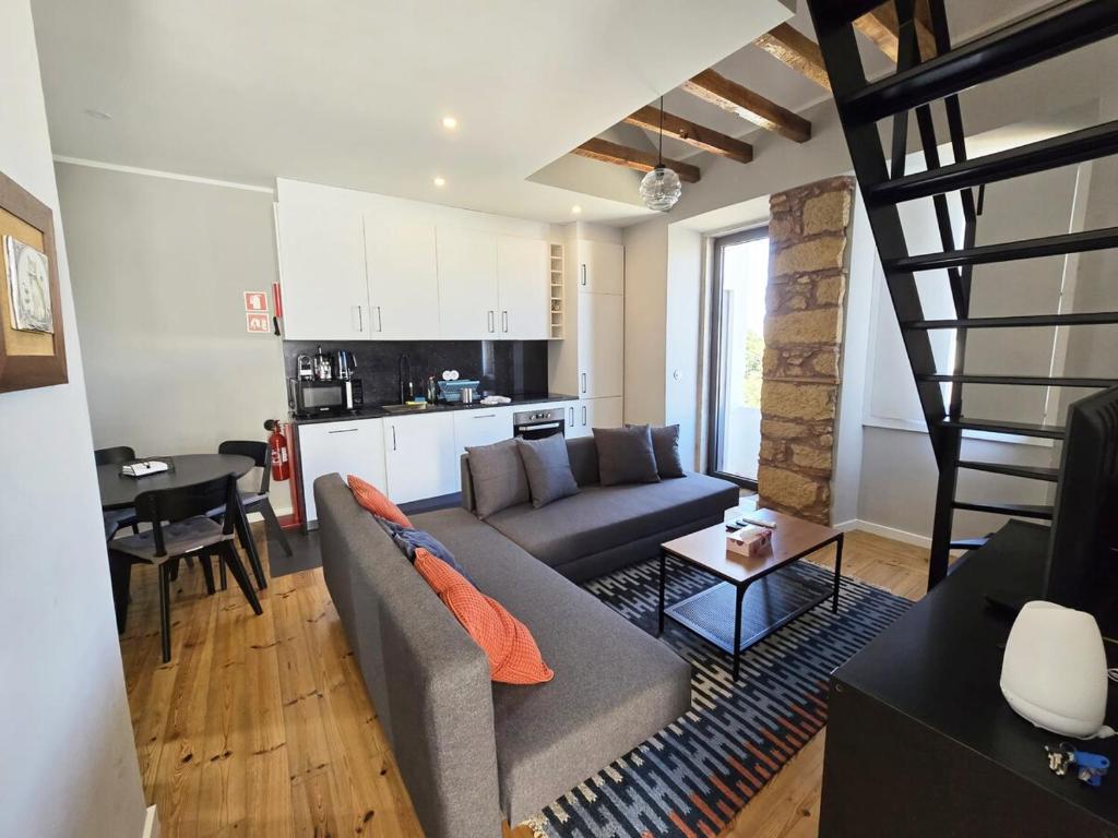 Santa Clara Heights -3 bdr APT by Feelcoimbra 5
