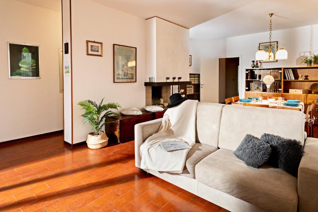 Photo de la galerie de l'établissement VILLA VALESANA - Regarda Travel, à Lazise