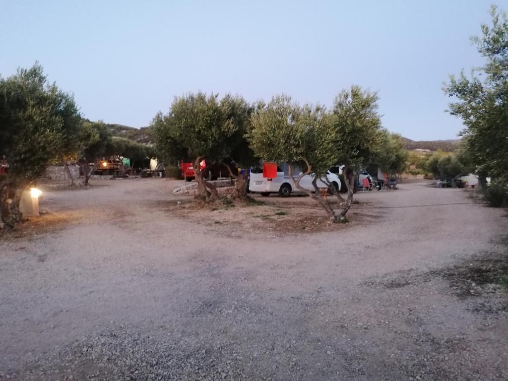 Camp Kopito 5
