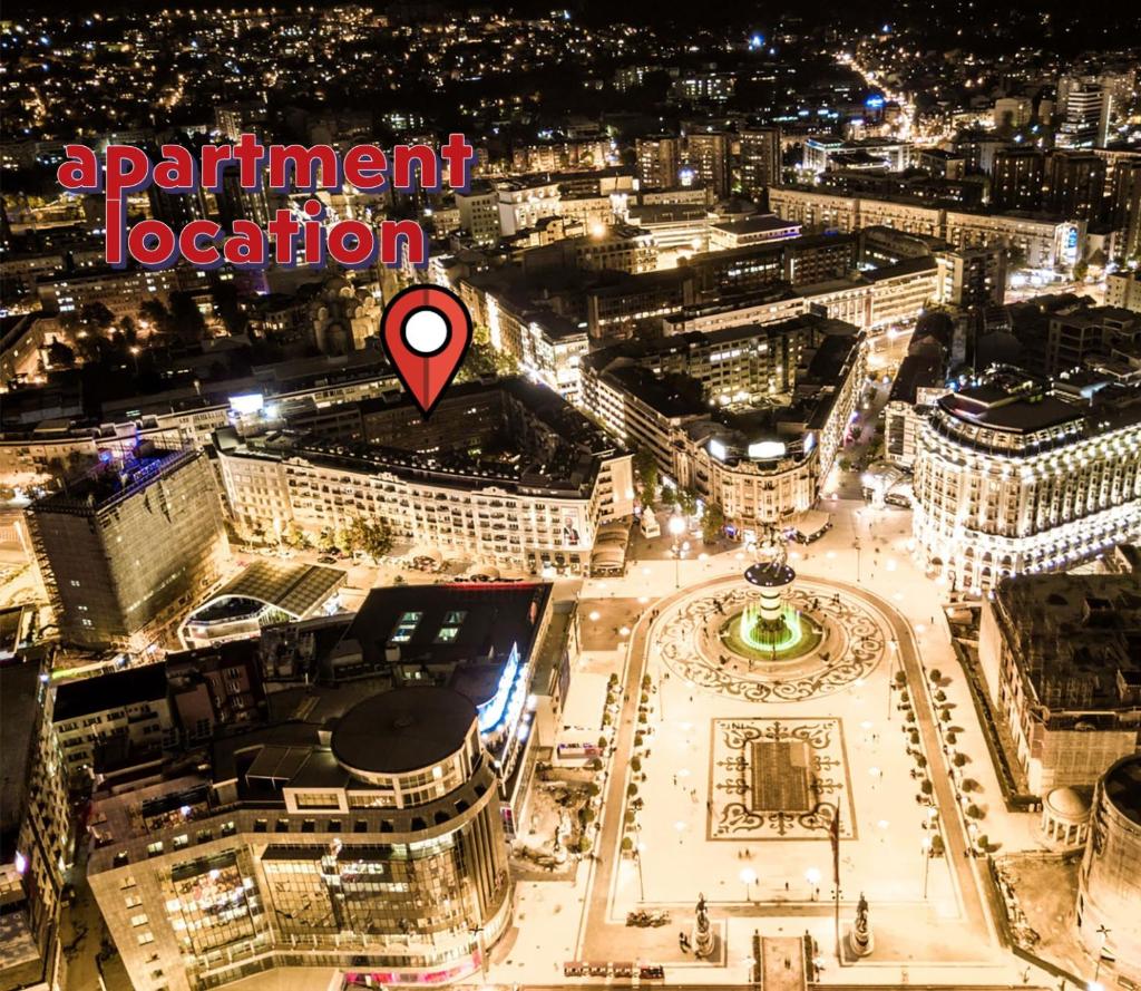 Ira's Square 2 Bedroom Apartment Free Parking 1