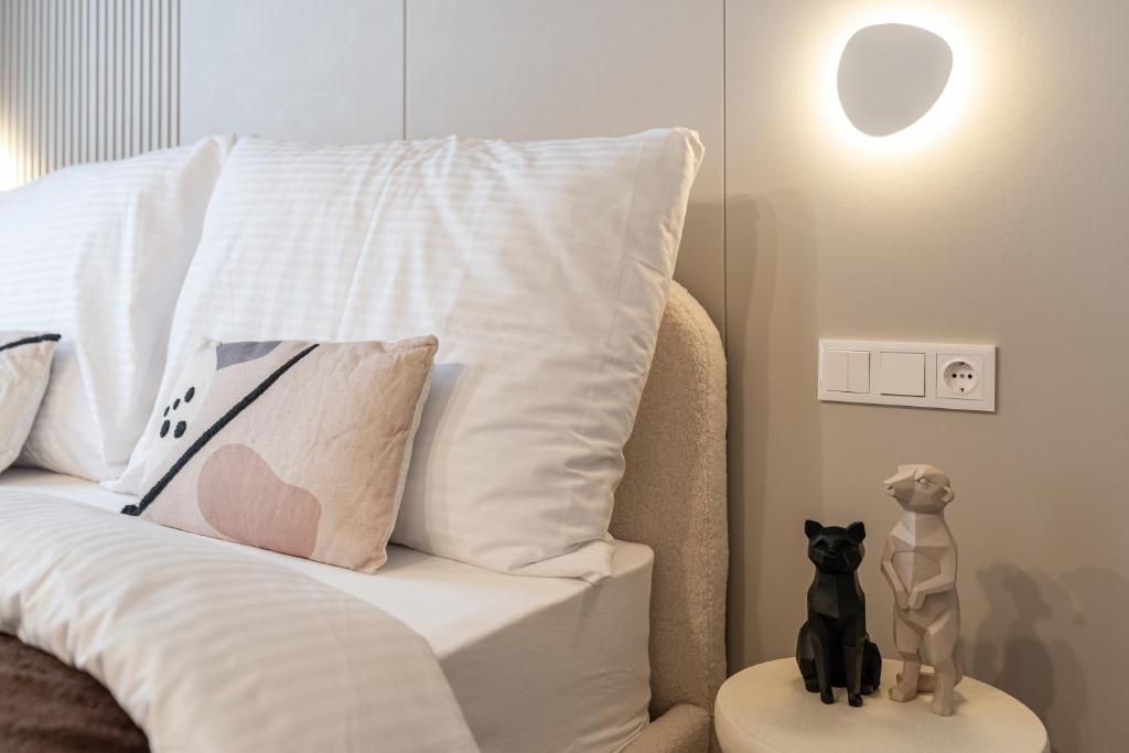 Oasis Luxe Boutique Suites by BQA 7
