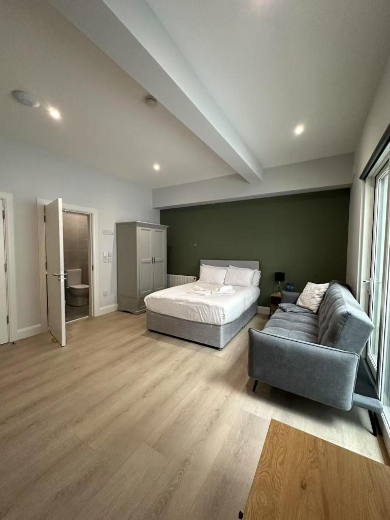 Abbey Apartments 2
