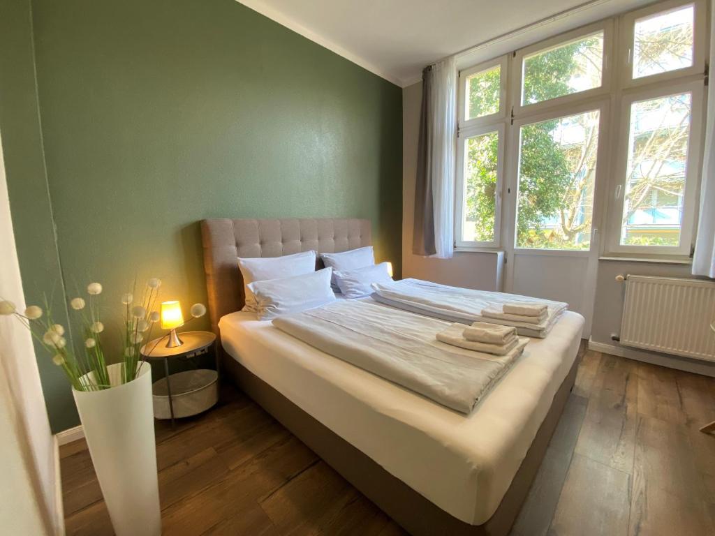 Amaroo - Rooms & Apartments "Charlotte" 2