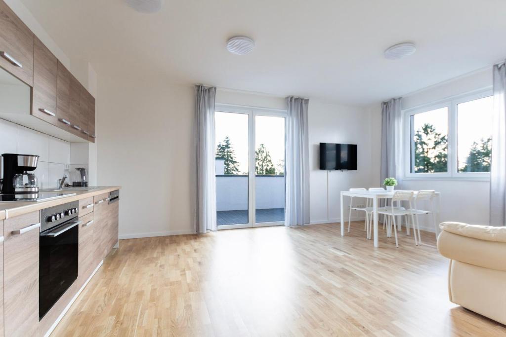 T&K Apartments - BERGISCH GLADBACH - 7 Comfortable Apartments - 20 min to Fair Messe Cologne 6