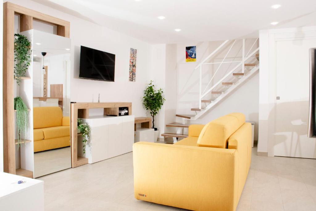 Orni Home al Centro 1