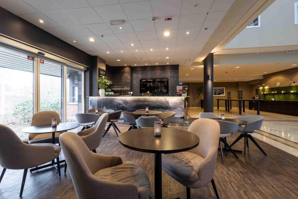 Injoy Premium Hotel Solna Image