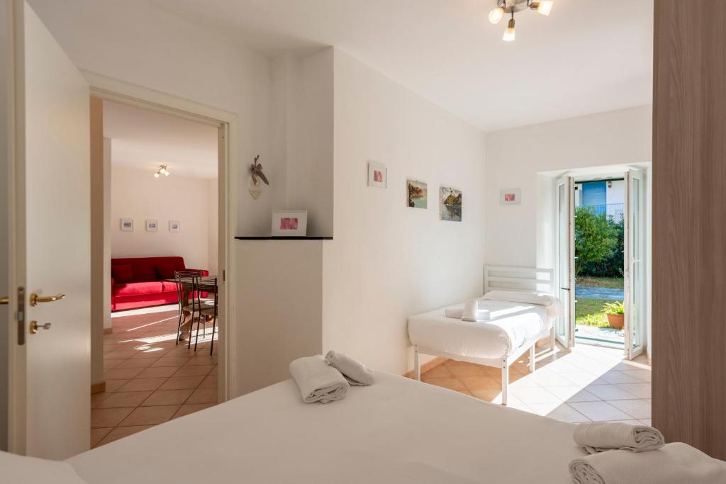 JOIVY Sunny Family Flat with Private Garden & Parking 6