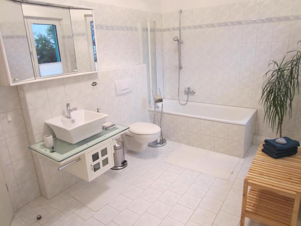 Apartment Erfordia Erfurt am Egapark 8