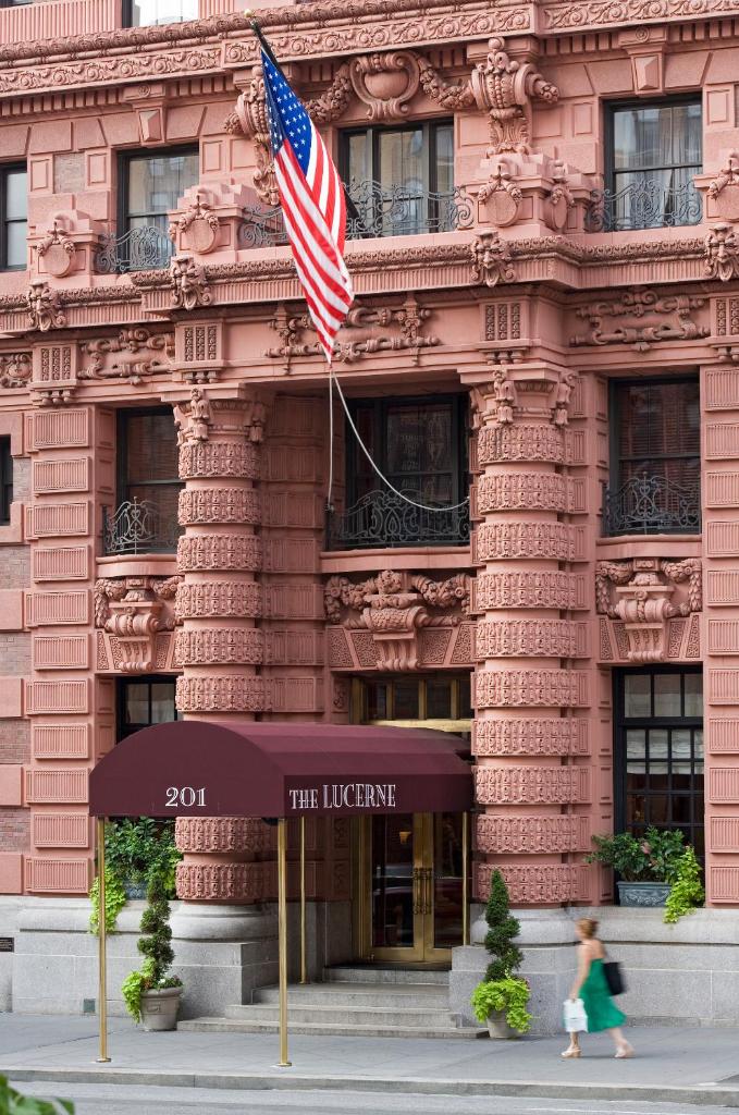 Hotel Lucerne Image