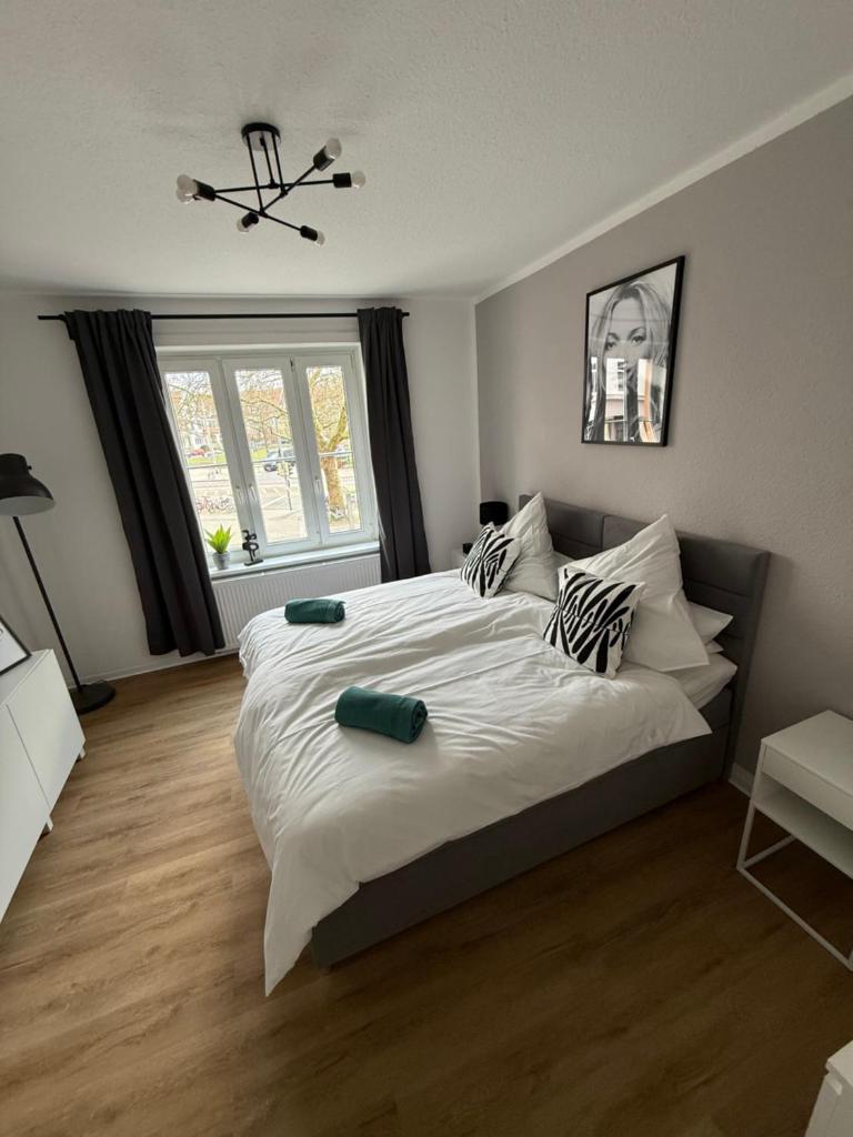 Apartment 2 Chic Chamber 2