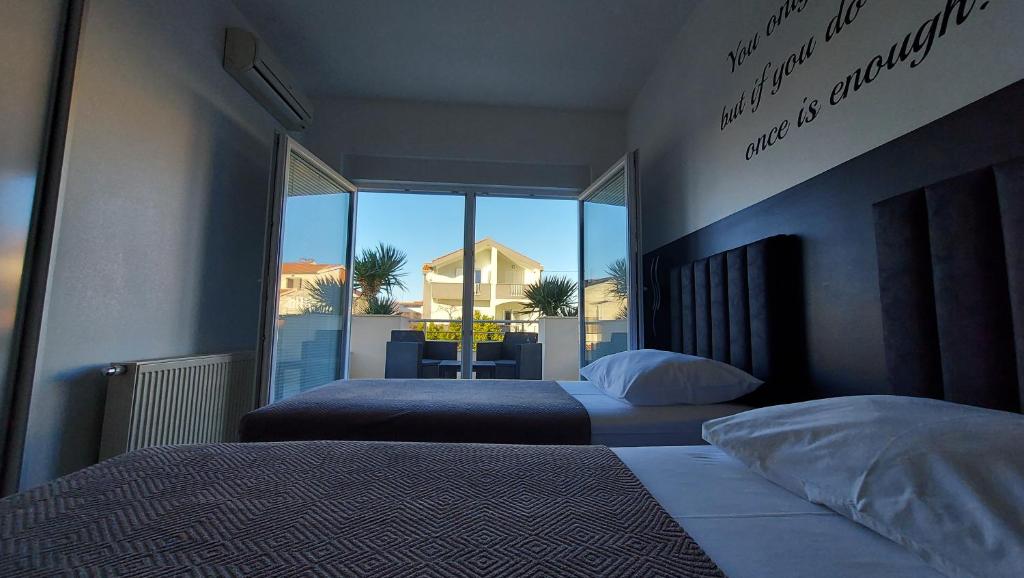 Apartment Sunny Spell with free parking and garden 2