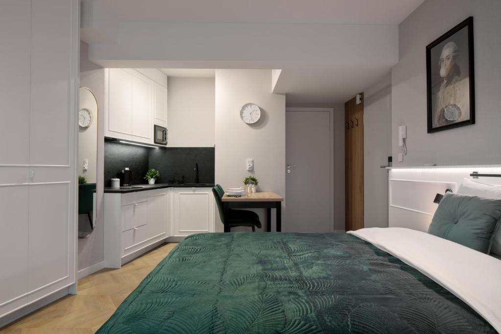 Metropolis Apartments 3