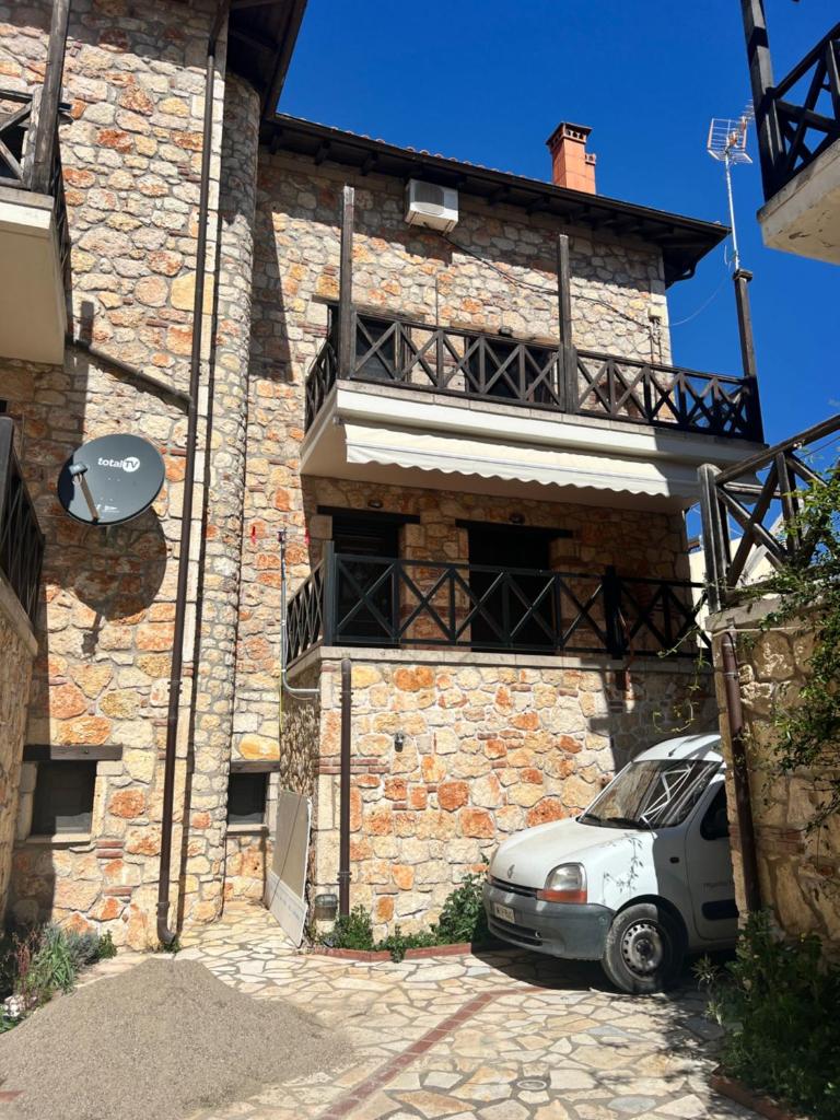 Boutique Stone Houses 5
