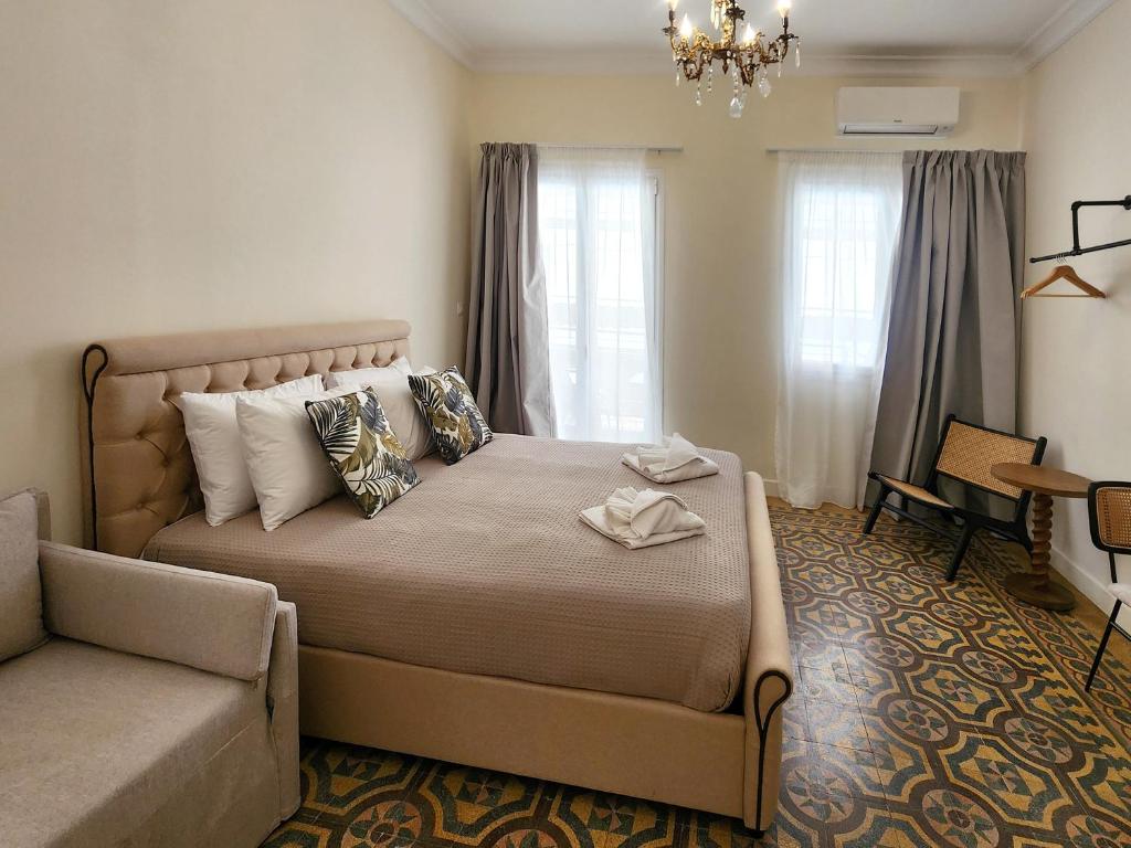 Emerald House Rooftop & Stylish Apartments In Central Athens 8
