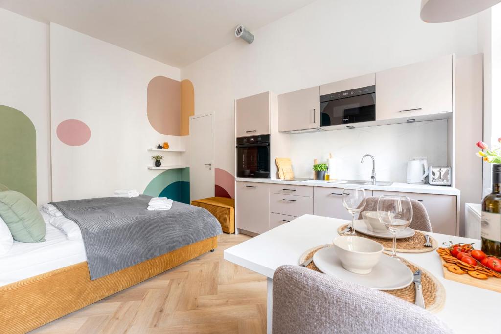 Oomph Apartments 6