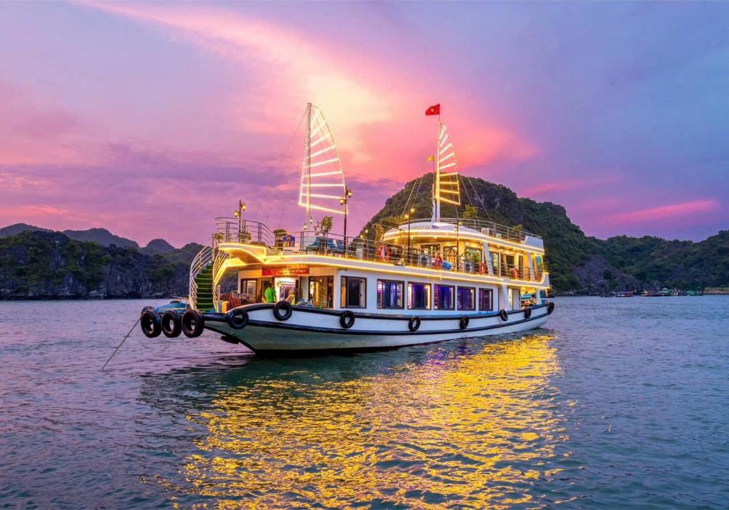 Private Balcony Hotel