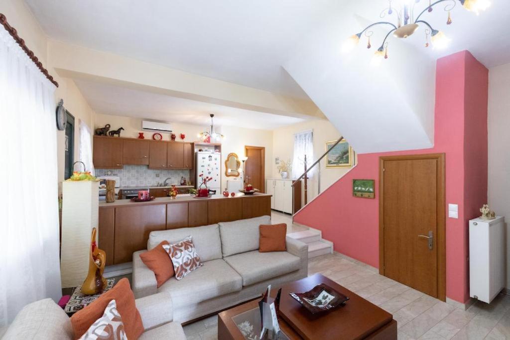 Monica's Country House 4