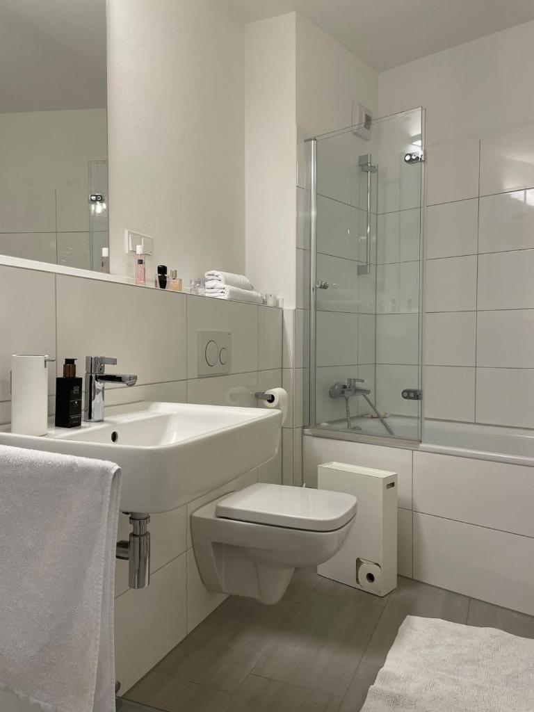 Design apartment with river view 7