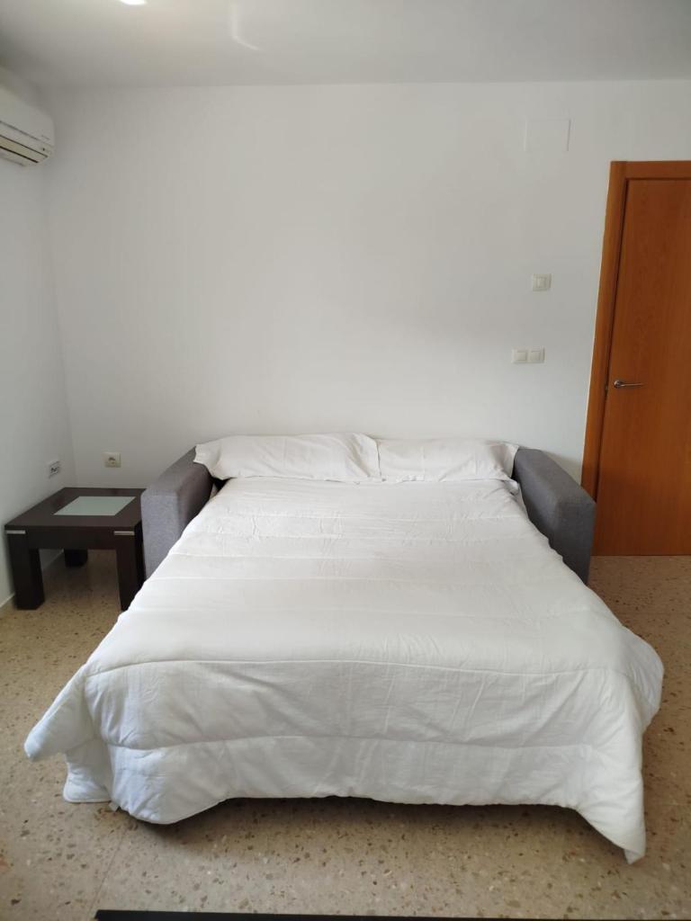 APARTAMENTOS Edif, ESTOCOLMO 11ºA 8