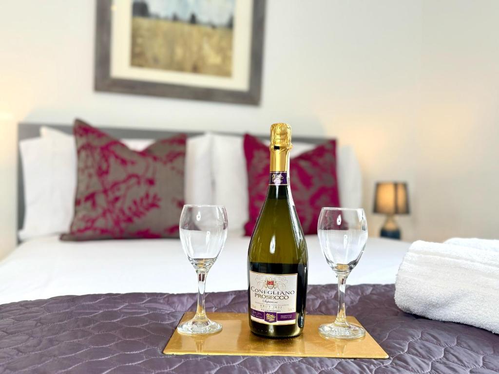 Paradigm House, Luxury 2-Bedroom Apartment 3, Free Parking, Oxford 8