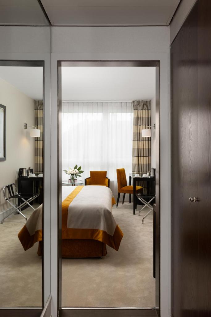 Auteuil Manotel 4