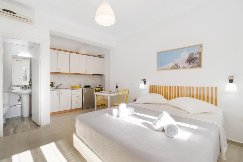 Dionysia Rooms 4