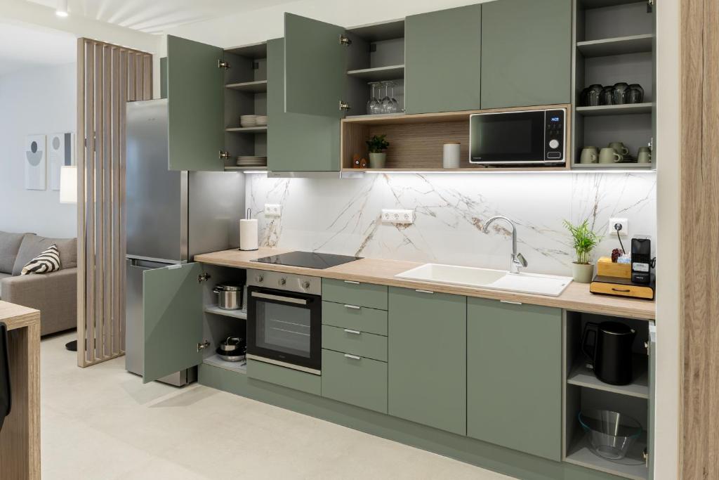 Rois Urban Stay 8