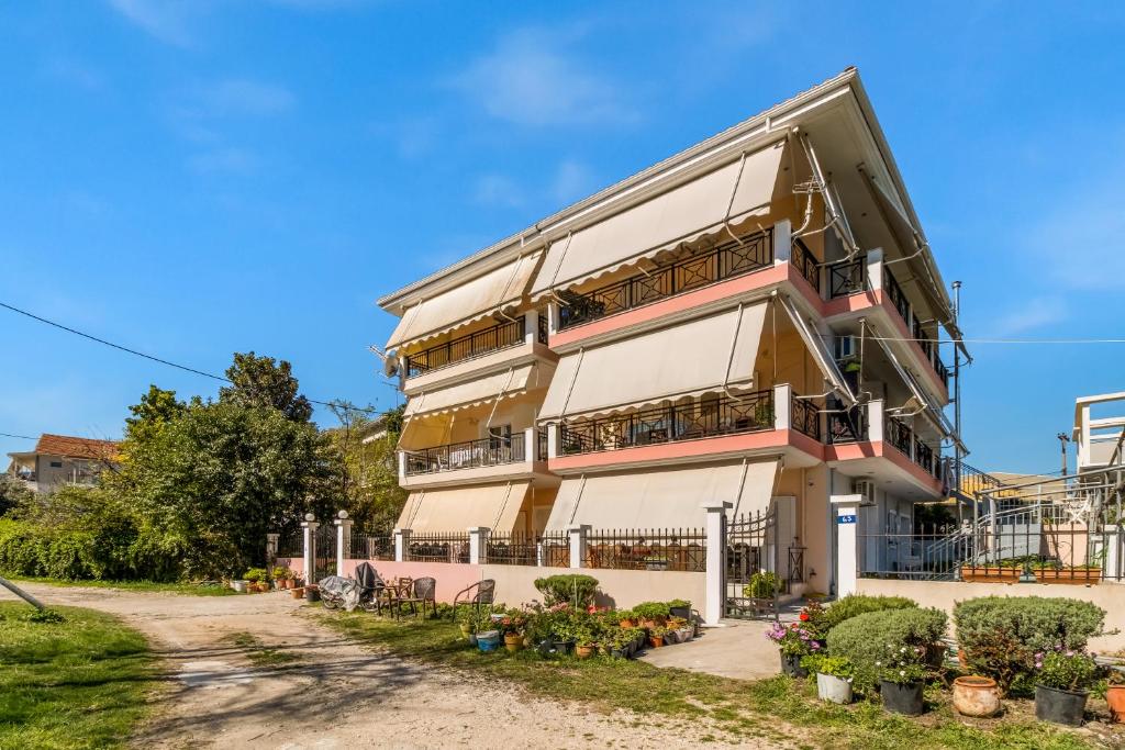 Paraskevi Apartments 6