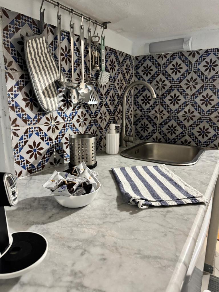 Vetriera Home 3