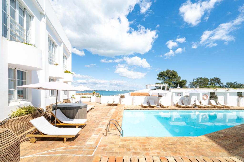 Baluarte da Vila Apartments 1