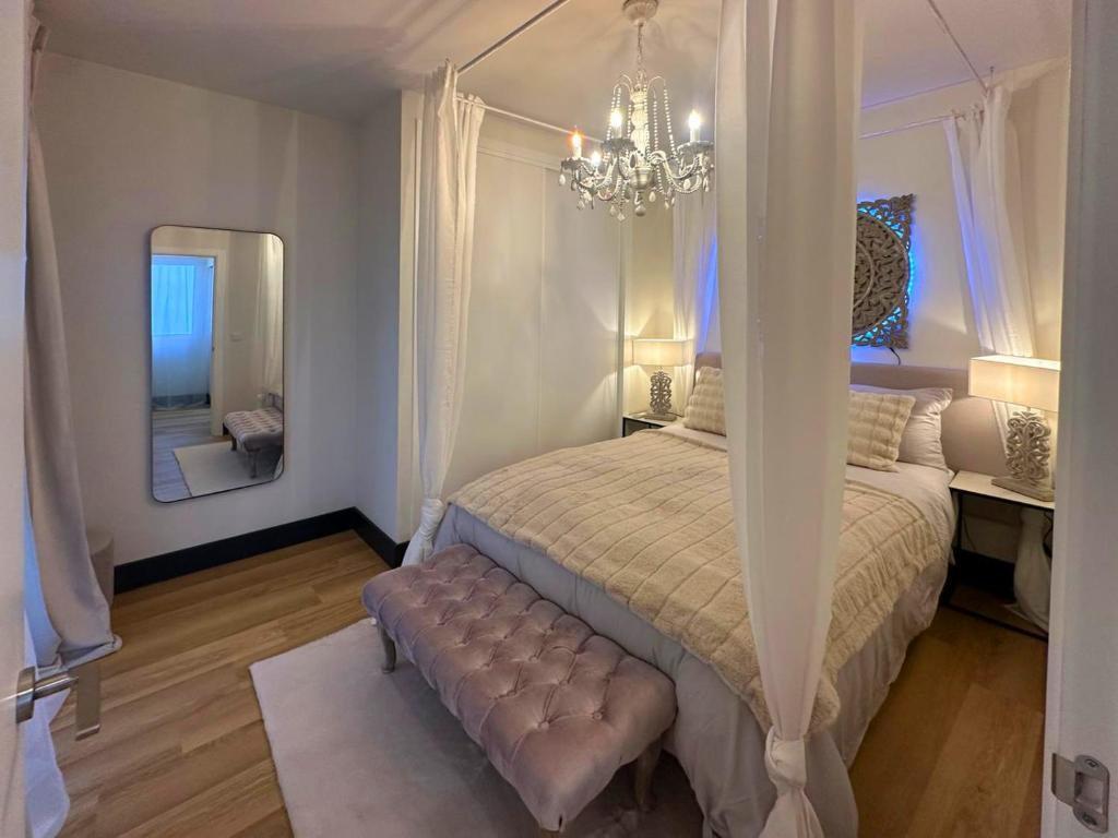 NEW Designer-Penthouse 7