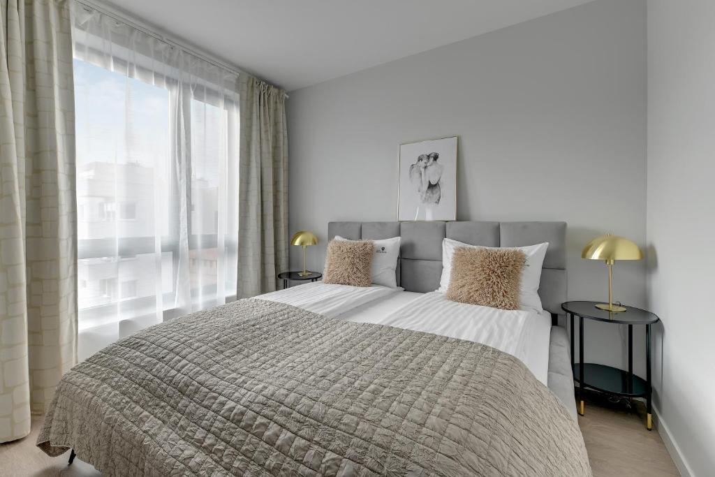 Lion Apartments - Premium Apartments with Parking in the Center of Gdańsk 2