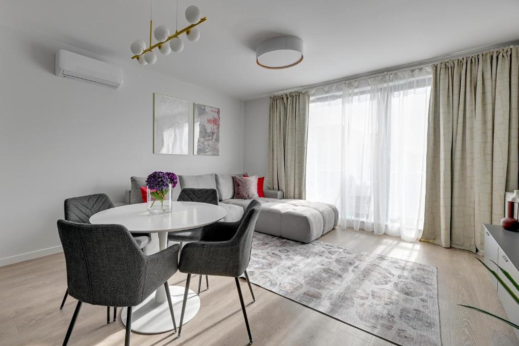 Lion Apartments - Premium Apartments with Parking in the Center of Gdańsk 8