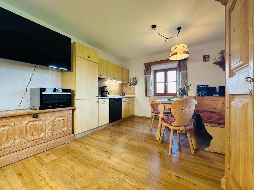 Ferienwohnung Beim Raffner, Bergblick, Natur, Ruhpolding 8