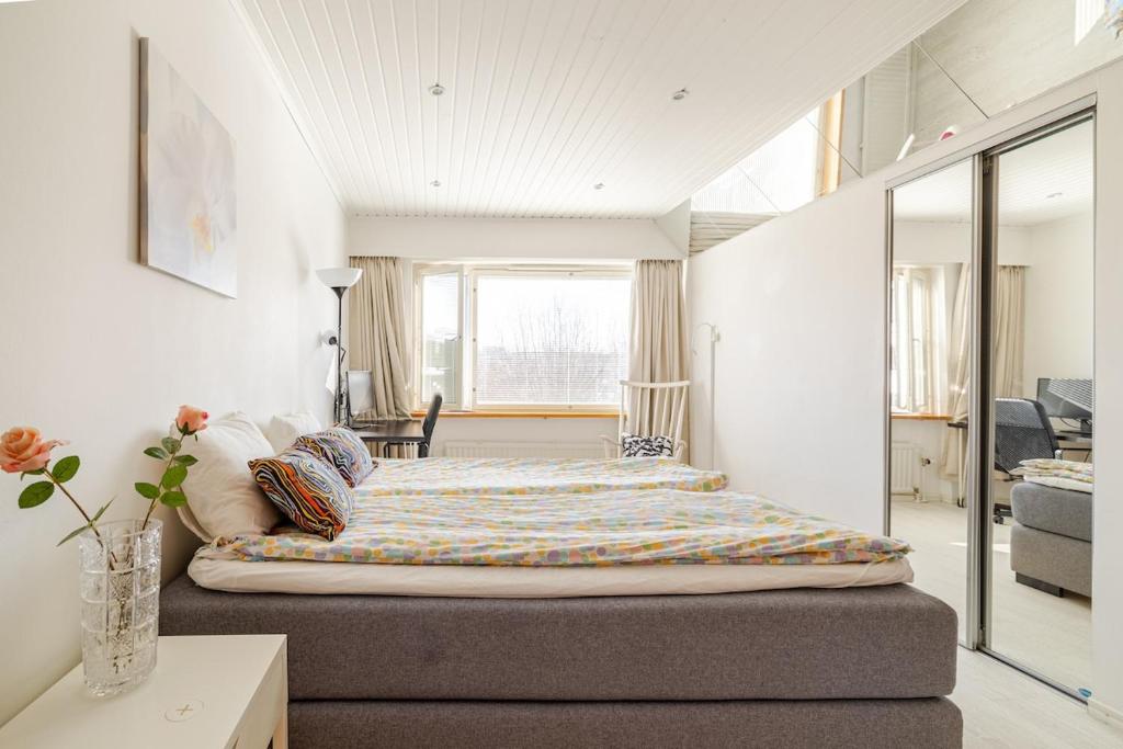 Helsinki, Private free parking, super easy to city centre and airport 2