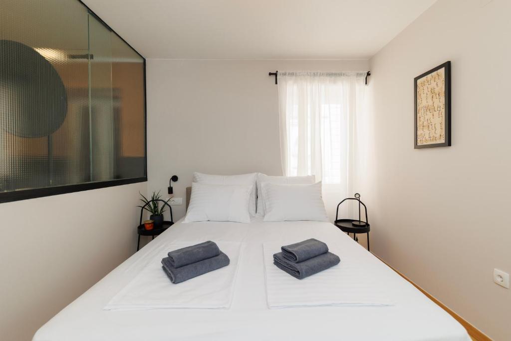 Old Town Units - Mala&Vela by Belmont Realty 2