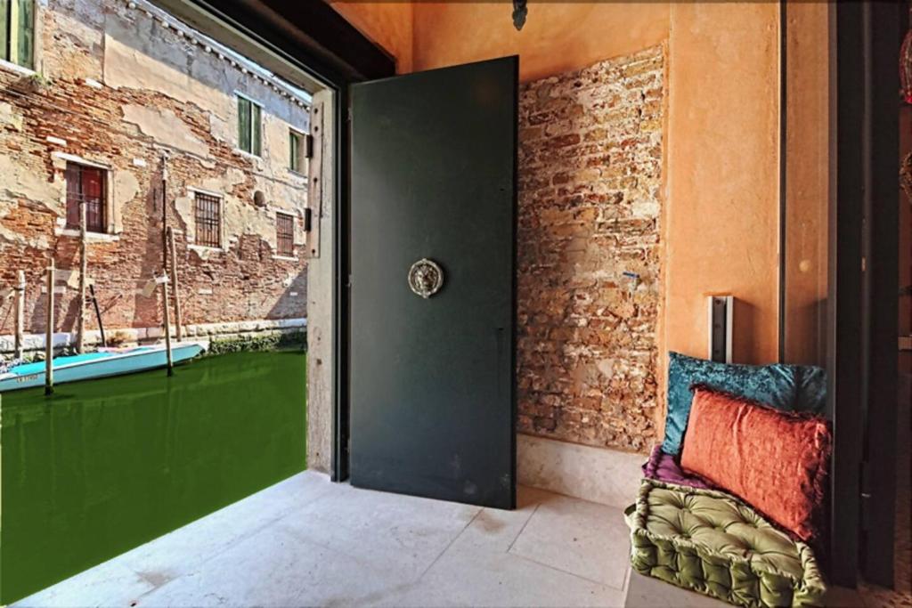 Ca'Ranieri Tenti (Design House) 4