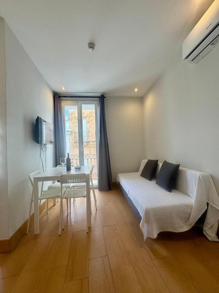Alcazar Suites 5