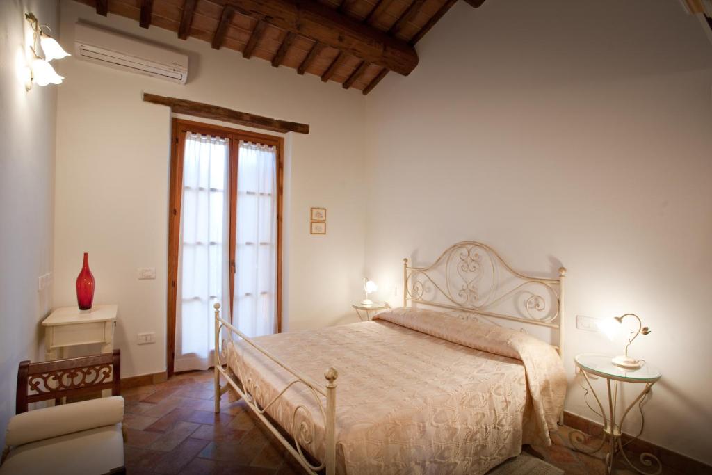 Valle del Metauro Country House 6
