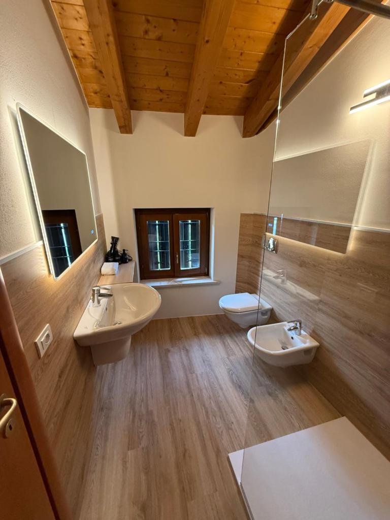 GM Apartment 8