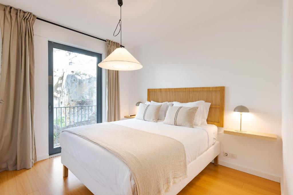Penthouse For The City Lovers - Castle View & Parking 2